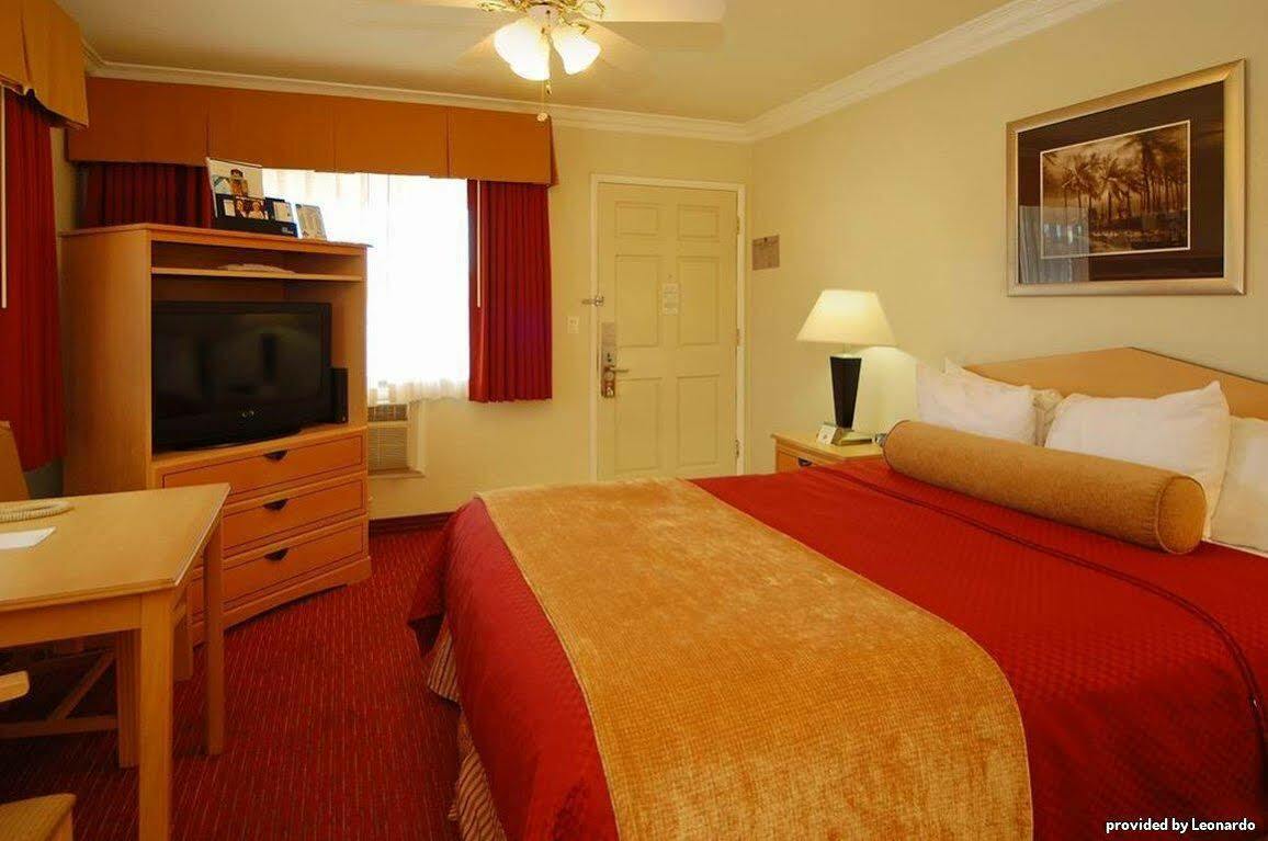 Best Western Tradewinds Morro Bay Esterno foto